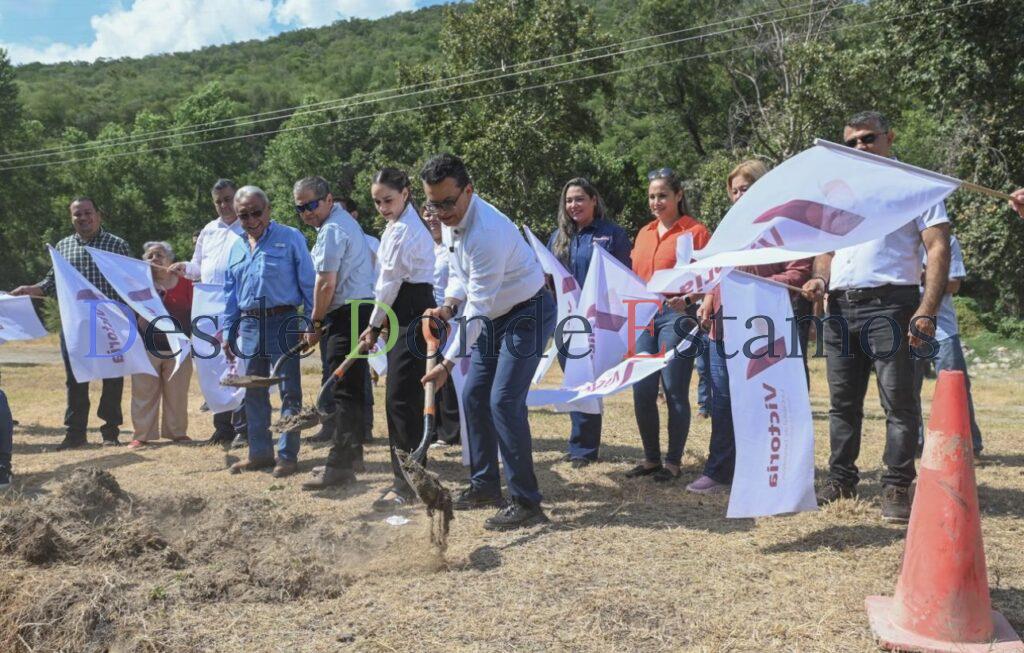 Alcalde Lalo Gattás pone en marcha instalación de desarenador en La Peñita