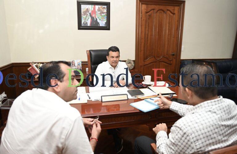 Política interna y externa en Victoria, con buen resultado