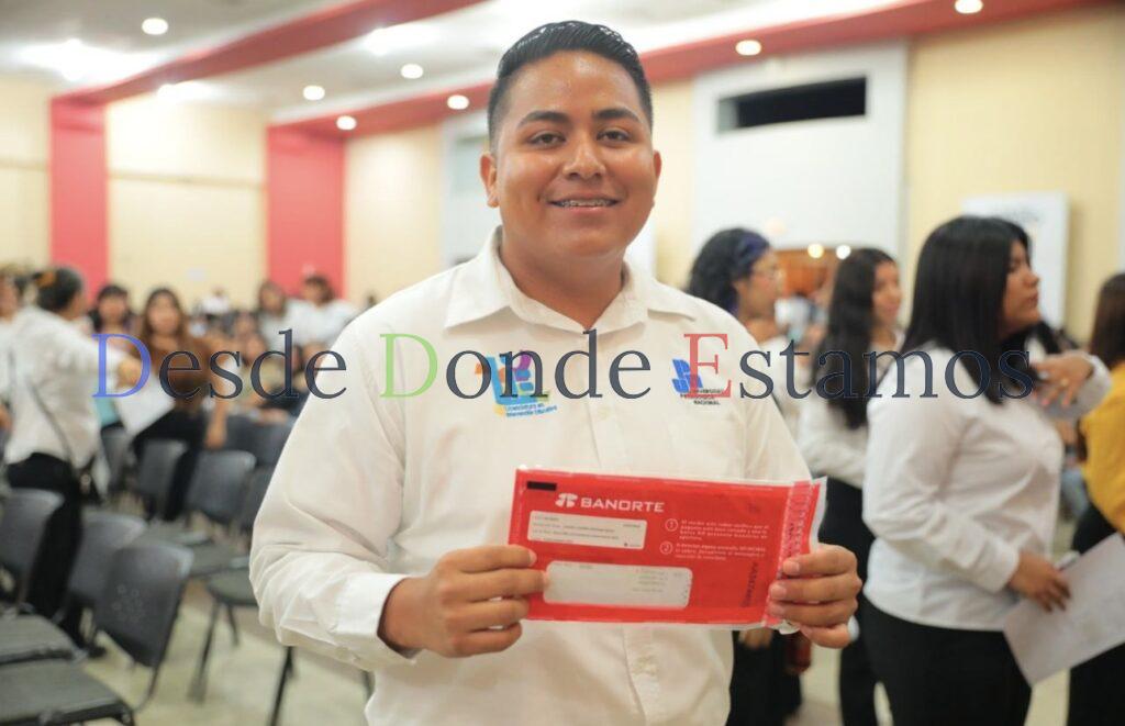 Llaman a estudiantes a tramitar beca