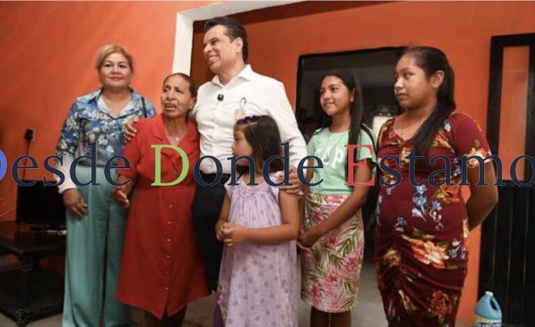 Entrega Lalo Gattás vivienda a familia de la Esfuerzo Popular