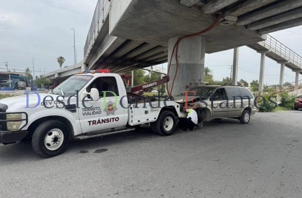 Tránsito y Vialidad intensifica retiro de vehículos abandonados