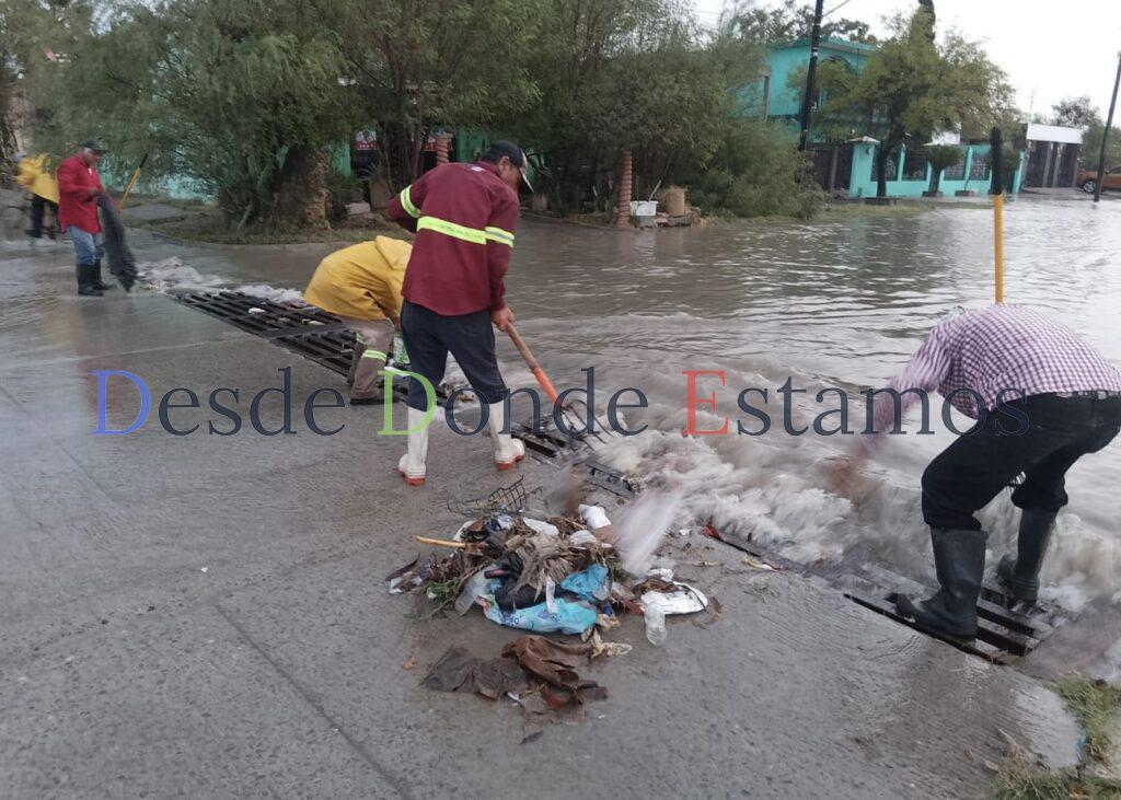 Caen cuatro pulgadas en Nuevo Laredo, provocando caos en vialidades