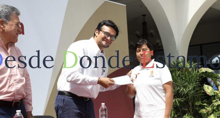 Entrega SEDENER becas TC Energía para impulsar formación académica