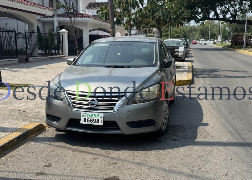 Caen al mínimo trámites para regularización de autos americanos