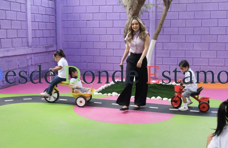 DIF Victoria entrega nuevo patio de juegos