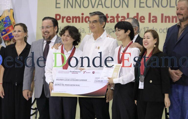 Entrega gobernador Premio Estatal de Ciencias, Creatividad e Innovación Tecnológica