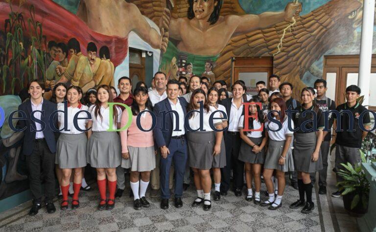 Firma convenio Instituto Victorense de la Juventud con escuelas