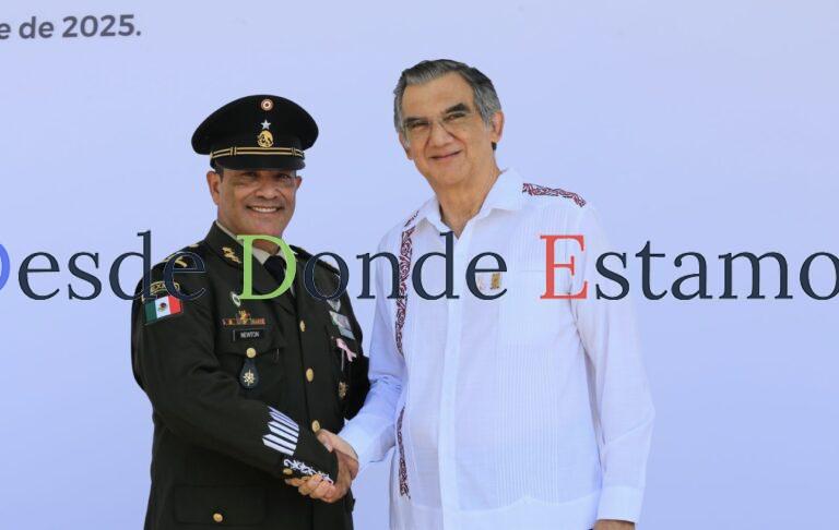 Asiste Américo a toma de protesta del comandante interino de la 48 Zona Militar