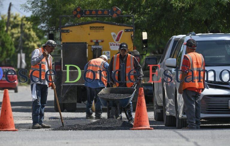 Cuadrillas siguen eliminando baches de avenidas y calles de Victoria