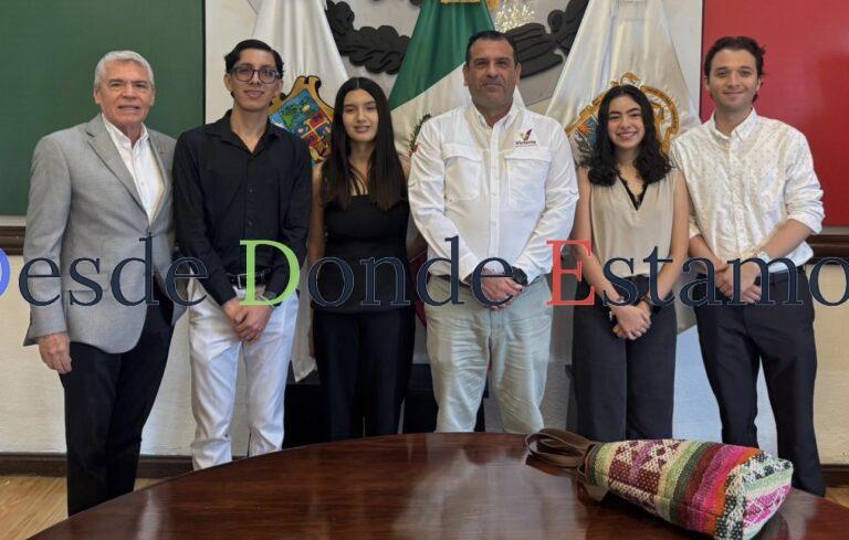 Visitan Alumnos de la Universidad La Salle Victoria la presidencia.