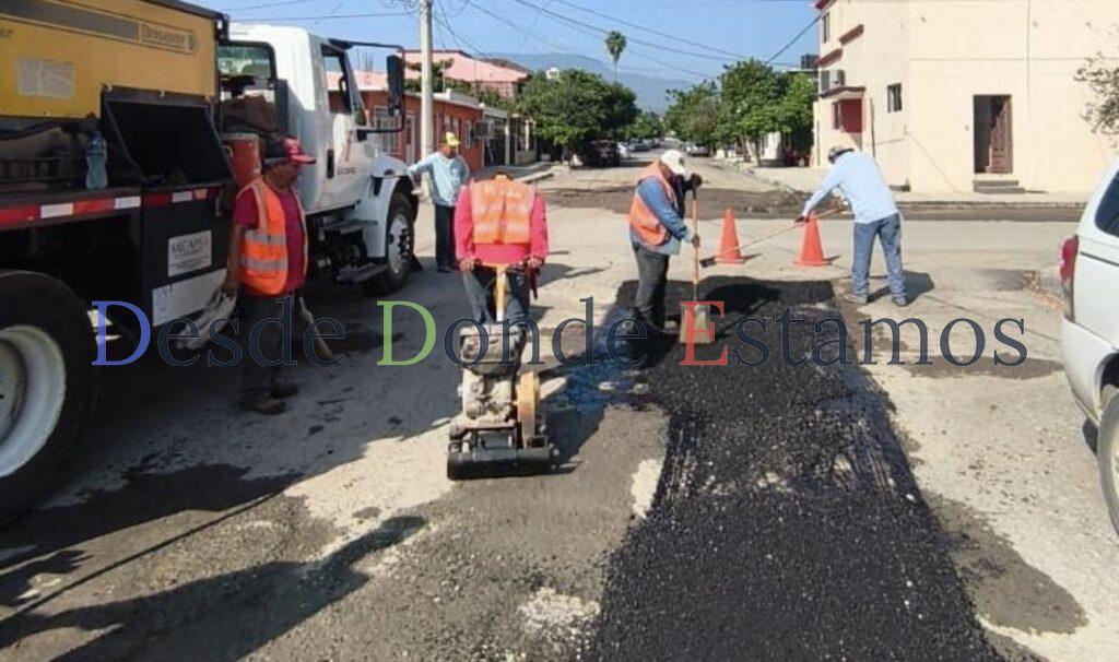 Cuadrillas siguen eliminando baches de avenidas y calles de Victoria