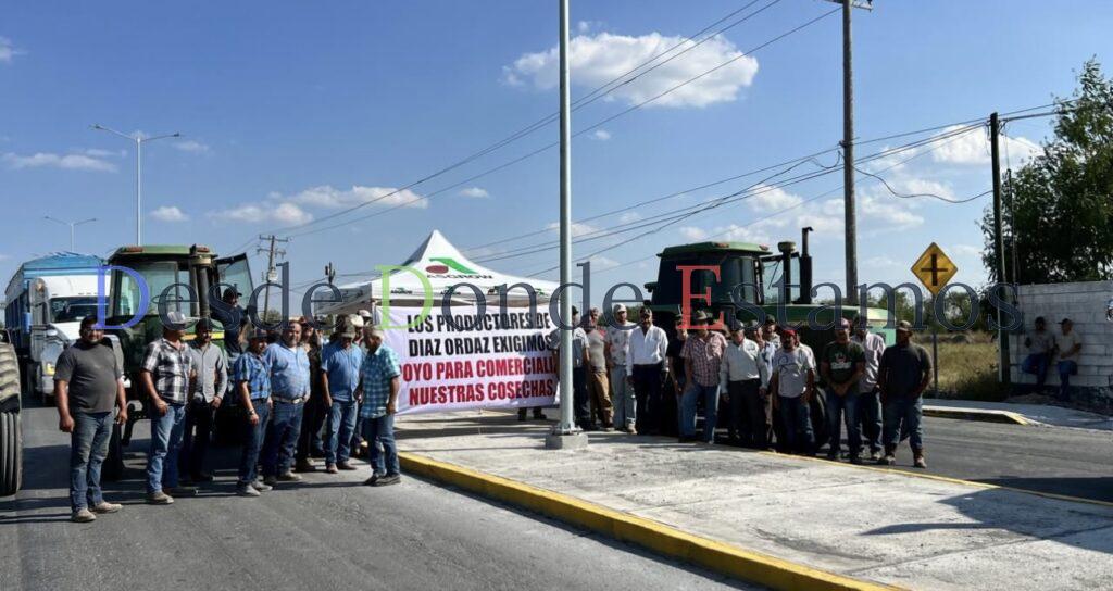 Logran campesinos acuerdo parcial con gobierno federal