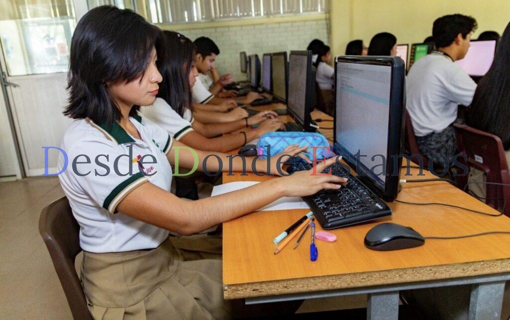 Rechazan irregularidades en entrega de Becas