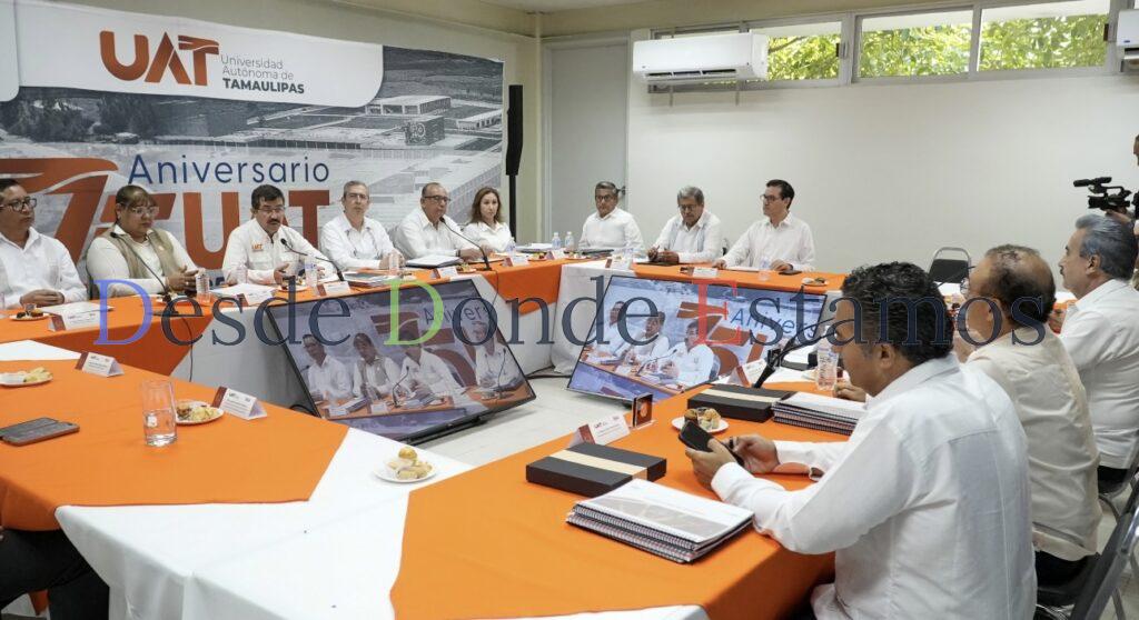 Destaca rector logros que consolidan crecimiento y transparencia de la UAT