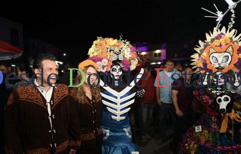 Entre colores y tradición, celebran Lalo y Lucy festival de Día de Muertos