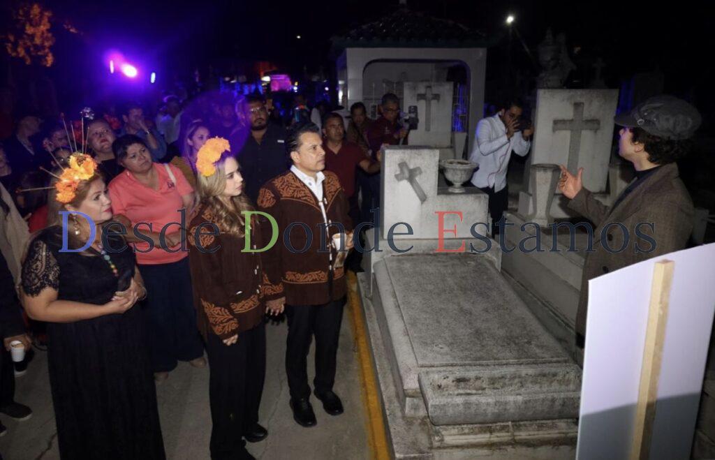 Entre colores y tradición, celebran Lalo y Lucy festival de Día de Muertos