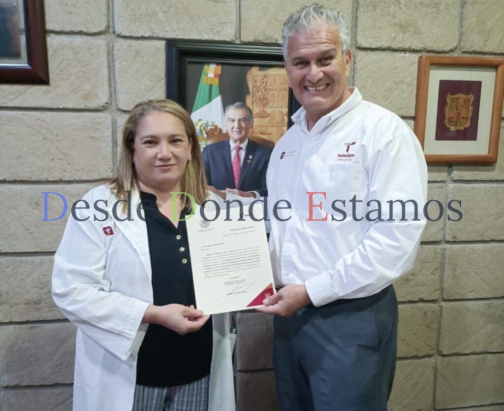 Entrega secretario de Salud nombramientos a funcionarios