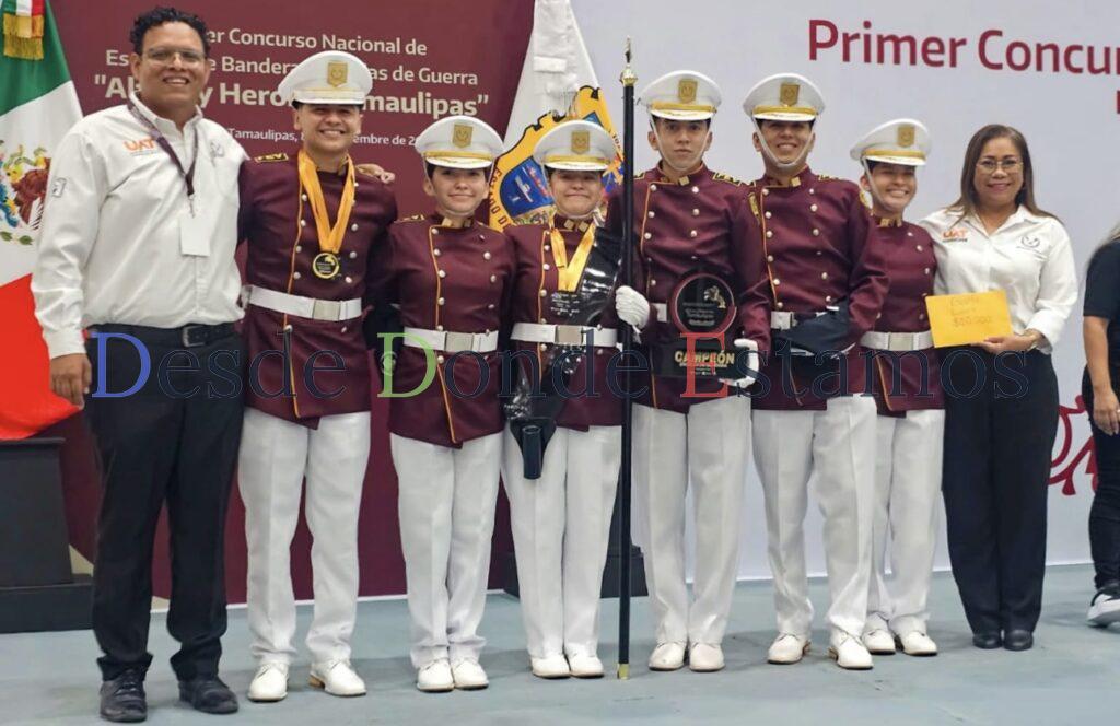 Estudiantes de la UAT obtienen primer lugar en concurso de escoltas y bandas de guerra