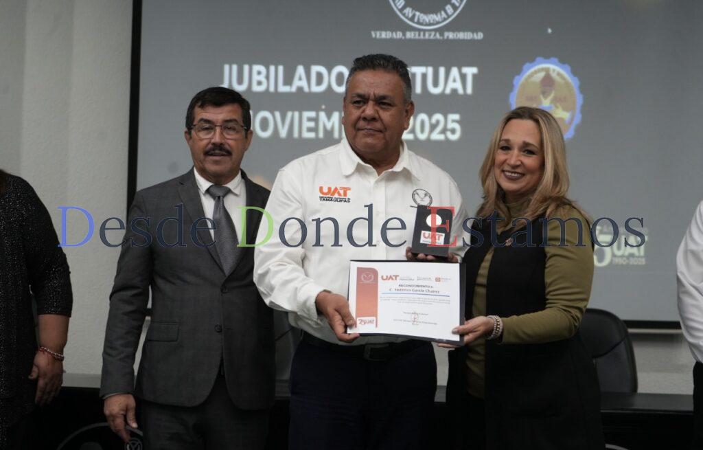 Preside rector homenaje al personal jubilado del SUTUAT