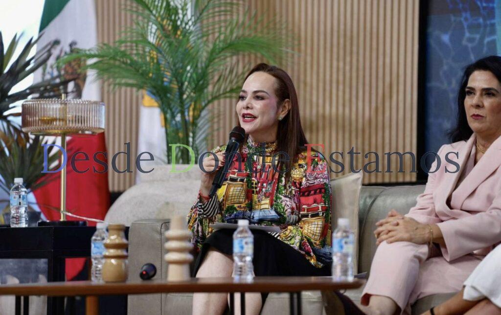 Presenta Carmen Lilia en Tampico la transformación de Nuevo Laredo