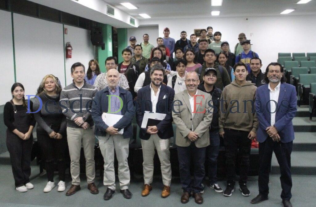 Expertos en economía imparten conferencias en la UAT