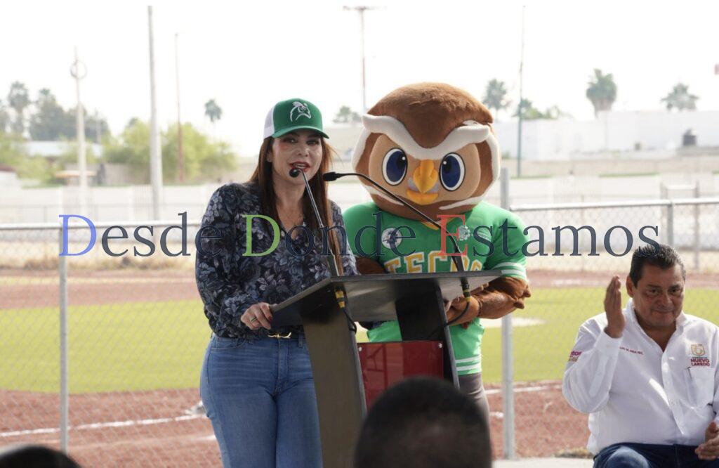 Inaugura Carmen Lilia renovado campo de Beisbol