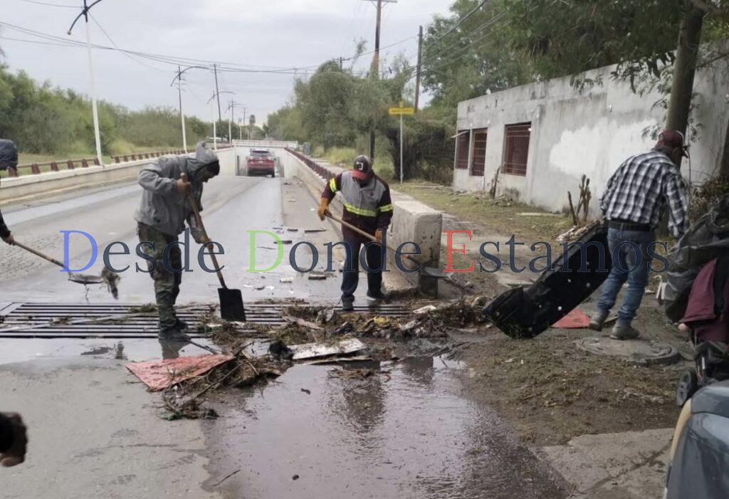 Realiza Servicios Públicos limpieza de alcantarillado y guardaganados