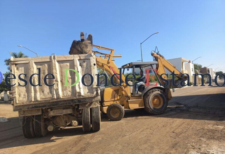 Mejora Municipio movilidad en calles de colonias y caminos ejidales