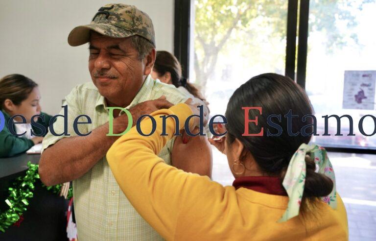 Rsponden familias a campaña de vacunación