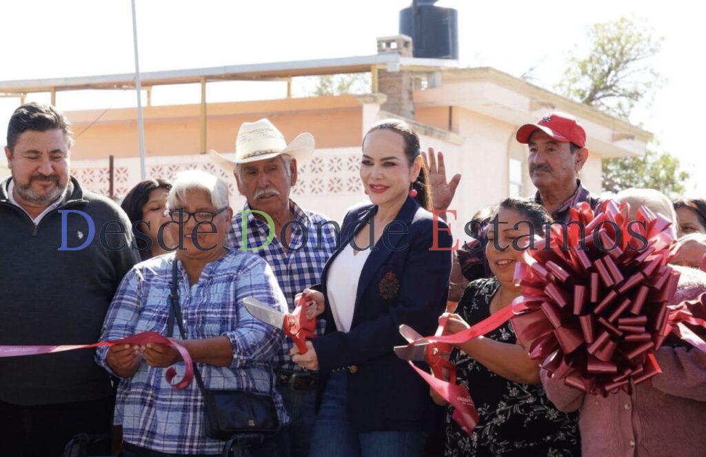 Encabeza Carmen Lilia obra de rehabilitación de drenaje sanitario