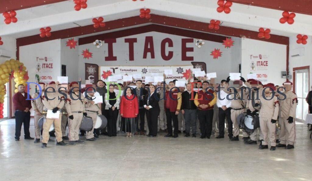 Reciben 280 PPLs constancias de capacitación laboral