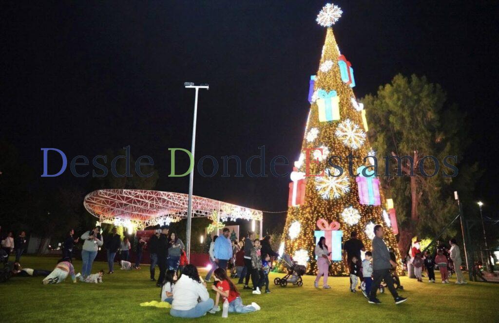 La magia de la navidad une a las familias neoladerenses en el Viveros Mágico