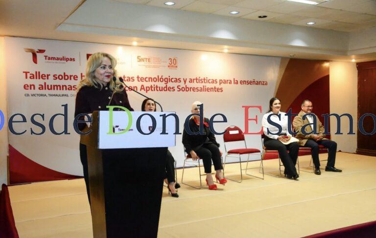 Fortalece SET competencias digitales del magisterio