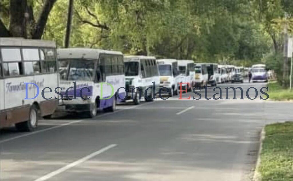 Enfrentan diez mil concesionarios de transporte adeudos en oficinas fiscales