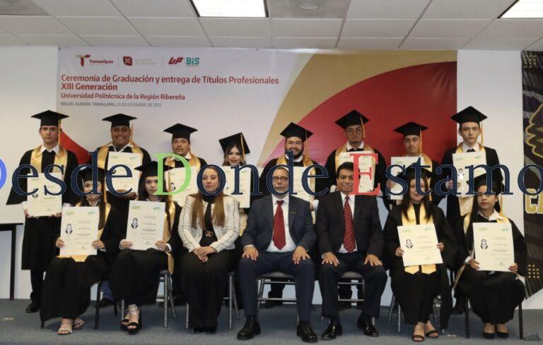 Entrega UP de la Región Ribereña a 39 egresados