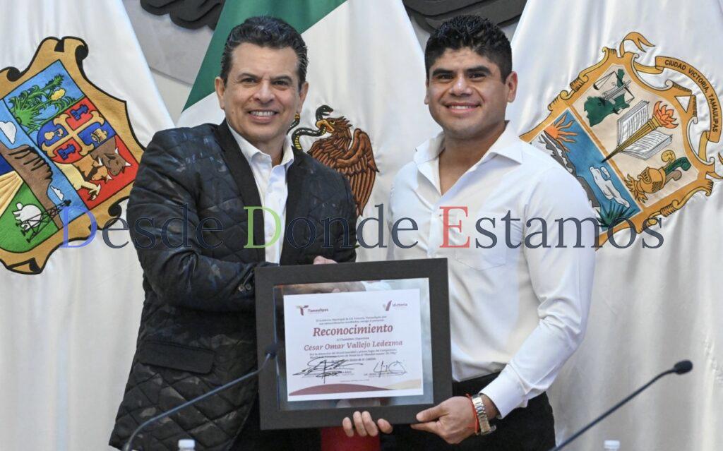 Entrega Cabildo reconocimiento a destacado deportista victorense