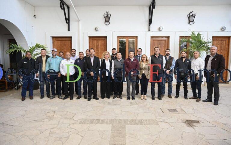 Se reúne Lalo Gattás con sindicatos de trabajadores municipales en el Estado