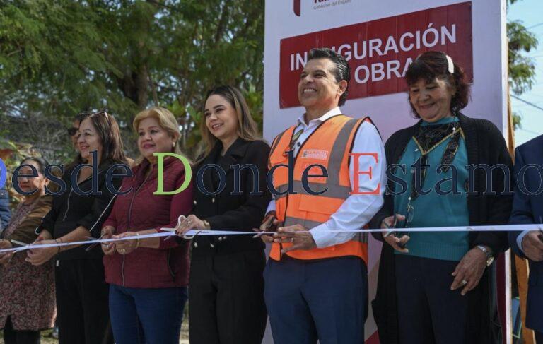 Inaugura Lalo Gattás calles de concreto hidráulico en la colonia Obrera