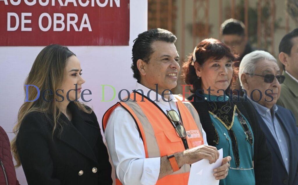 Inaugura Lalo Gattás calles de concreto hidráulico en la colonia Obrera