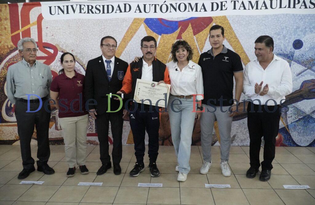 Recibe rector de la UAT reconocimiento de la Federación Mexicana de Judo