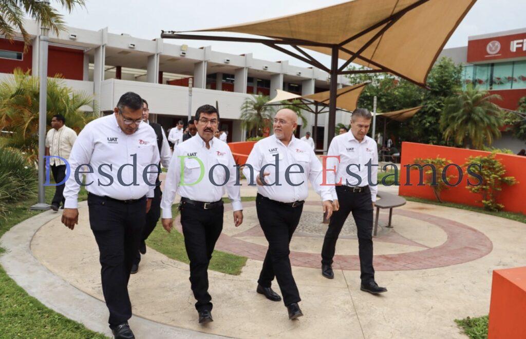 Forma UAT a estudiantes con más competencias para el mercado laboral