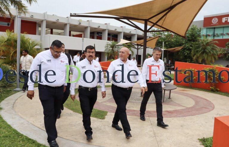 Forma UAT a estudiantes con más competencias para el mercado laboral