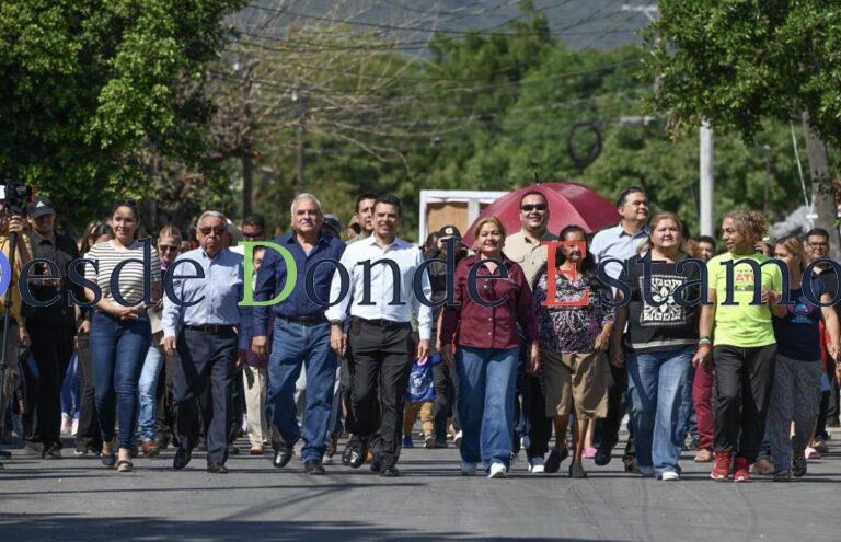 Entrega Lalo Gattás calle pavimentada a vecinos de La Libertad