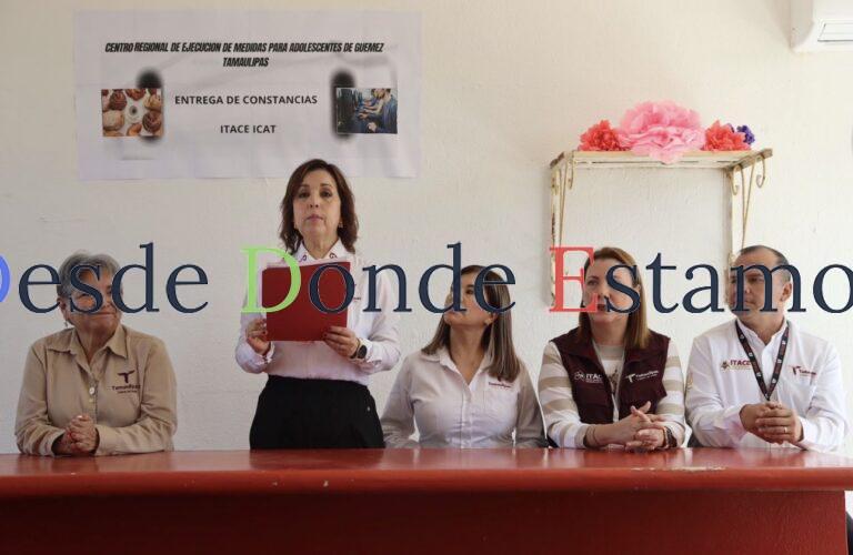 Reciben adolescentes constancias por cursos impartidos por ITACE-ICAT