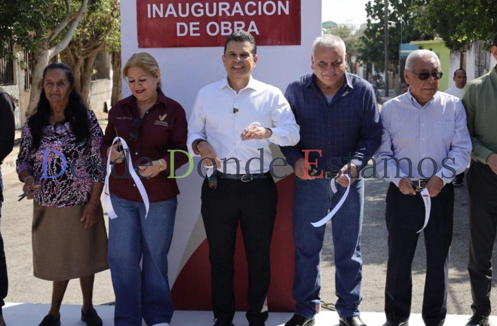 Entrega Lalo Gattás calle pavimentada a vecinos de La Libertad