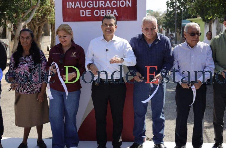 Entrega Lalo Gattás calle pavimentada a vecinos de La Libertad