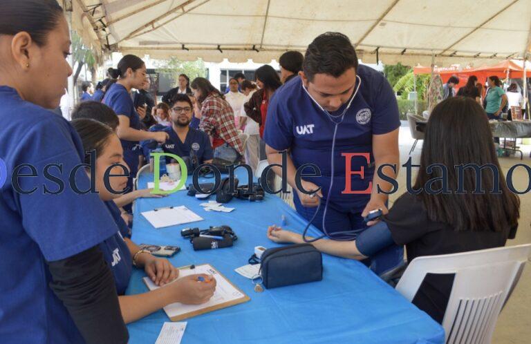 Colabora la UAT con el Sector Salud en jornadas de vacunación