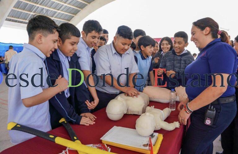 Lleva IMJUVE Brigada Contacto Joven a Secundaria 97