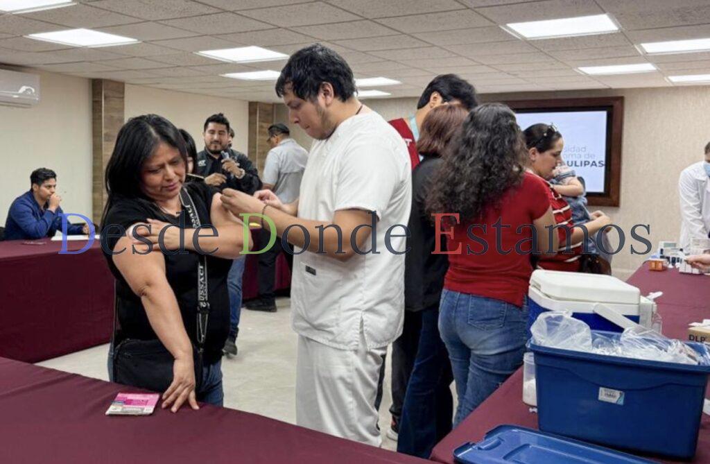 Colabora la UAT con el Sector Salud en jornadas de vacunación