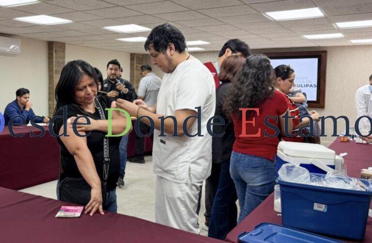 Colabora la UAT con el Sector Salud en jornadas de vacunación